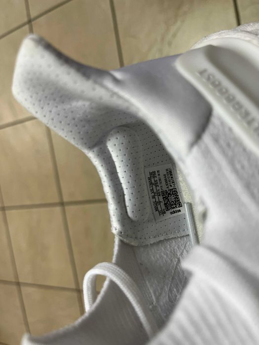 Кросівки Adidas Ultraboost 5 40,5 р оригінал