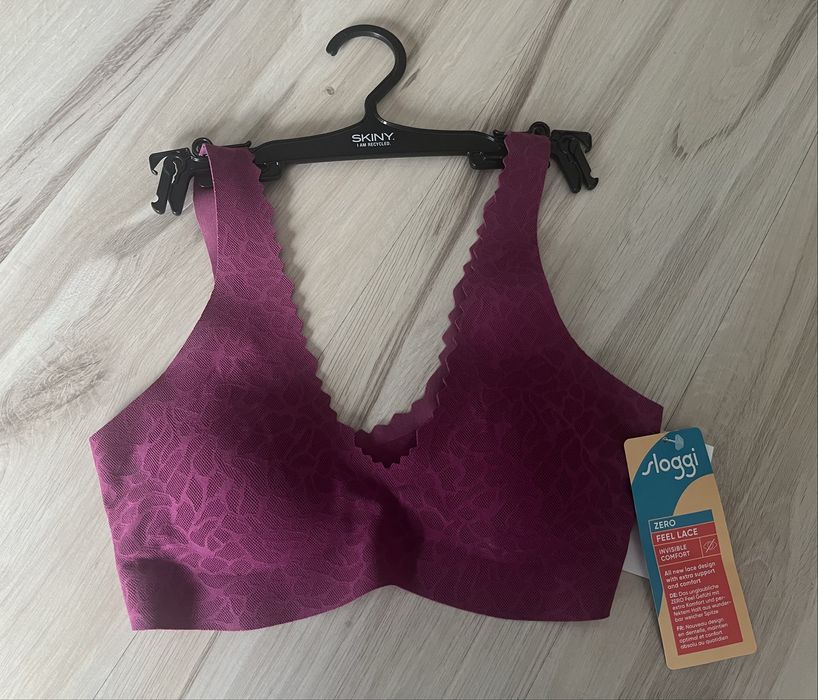 Biustonosz bezszwowy, sportowy , top Sloggi Zero Feel Lace 2.0 Top