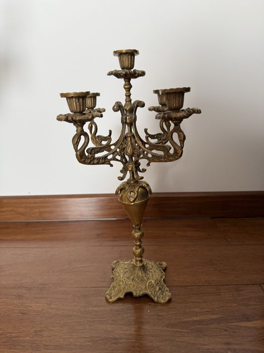 Świecznik z mosiądzu