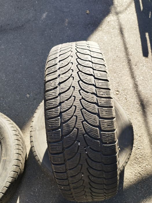 Bridgestone blizzak 225/65 r17