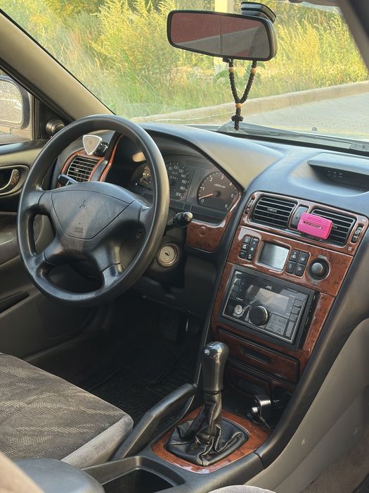 Mitsubishi Galant 2000 VIN JMBLNE33AKZ504037 фото оголошення 5 з 10