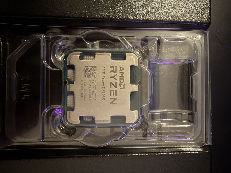 Processador AMD Ryzen 5 7600X NOVO