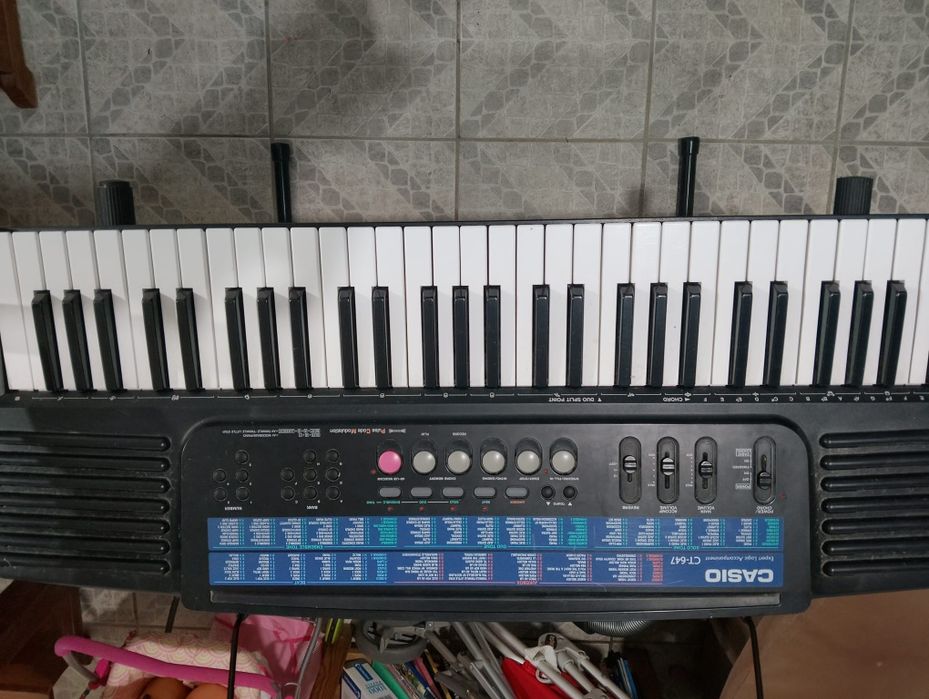 Órgão usado em bom estado