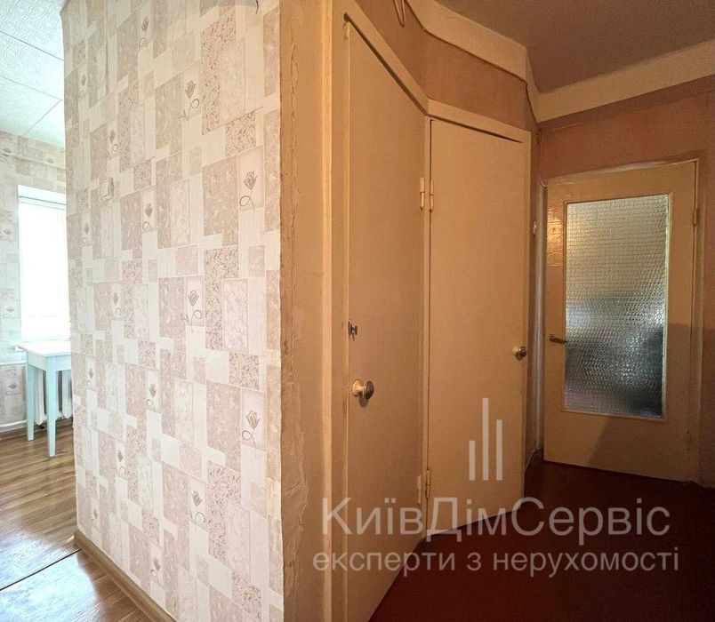 Продаж 2 кімн. квартири Раїси Окіпної 5 метро Лівобережна Газ