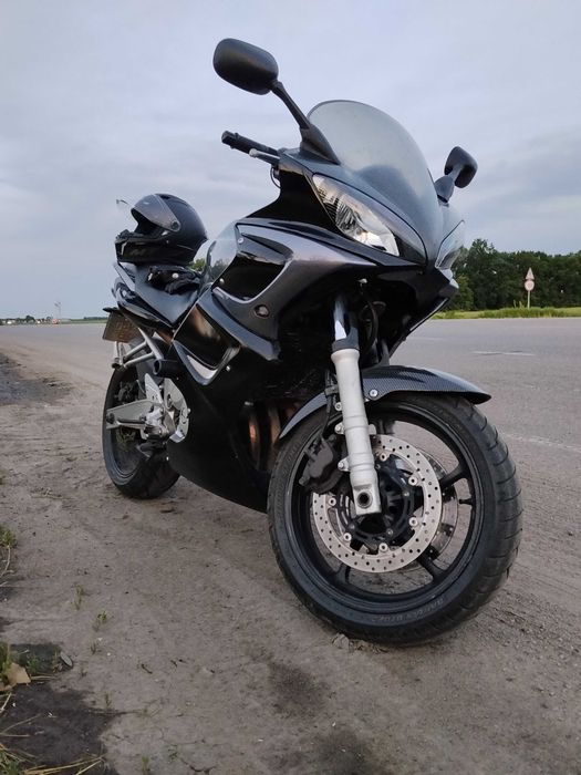 Мотоцикл yamaha fz6s1