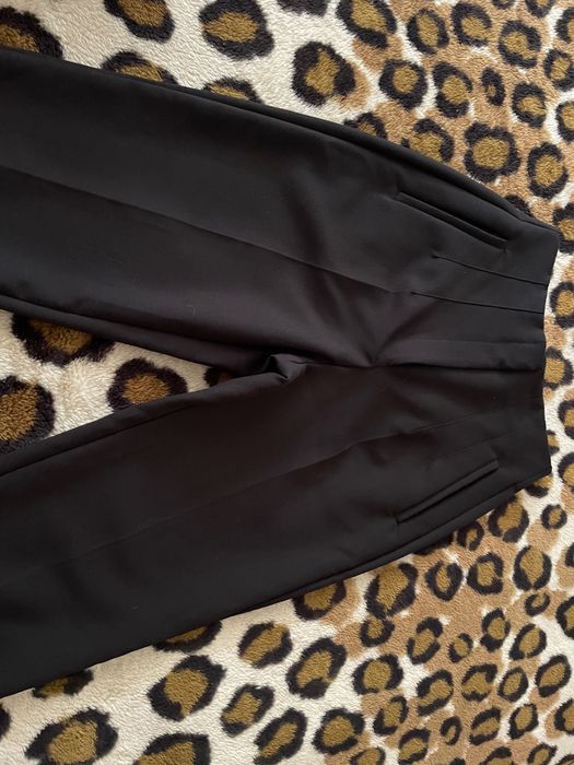 Calças Zara alfaiataria pretas clássicas com bolsos