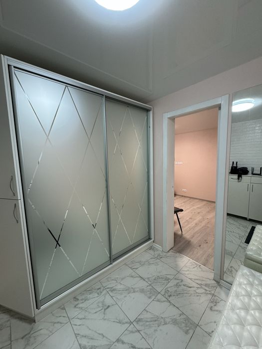 Сдам долгосрочно 2 комн квартиру на Алексеевке