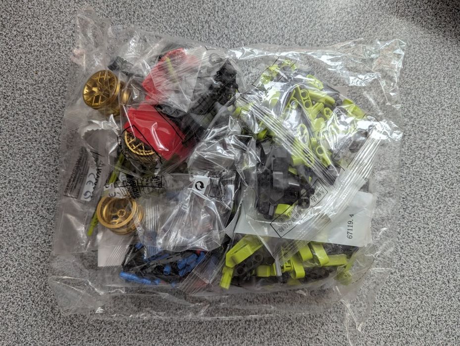 Конструктор лего ламборджині