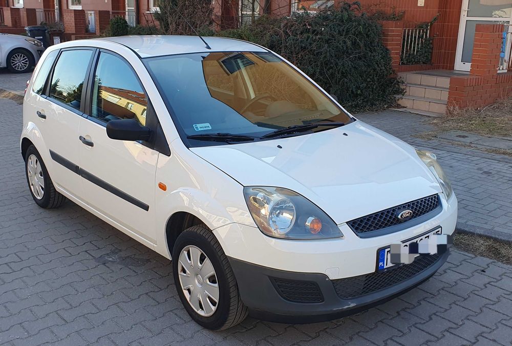Ford Fiesta 1.3 - klimatyzacja