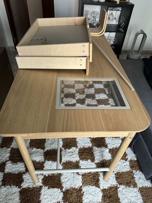 Secretária Ridspo Ikea