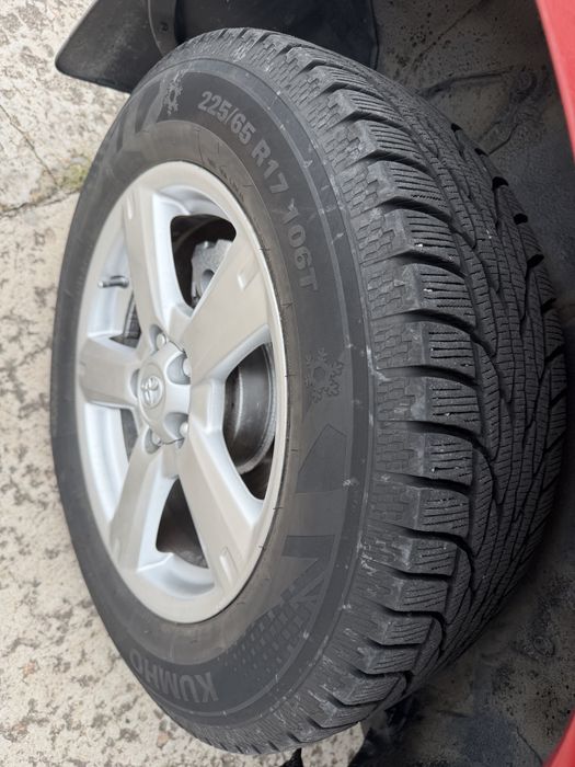 Toyota RAV4 автомат