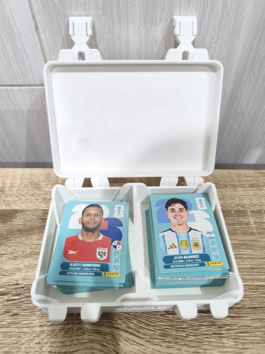 Caixa para cromos