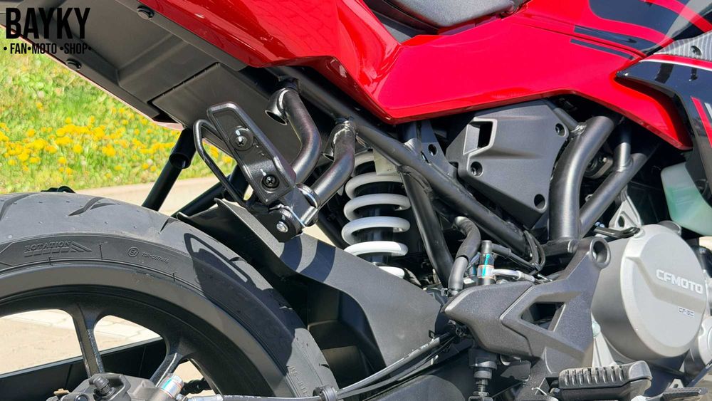 Мотоцикл CFMOTO 250SR Lite