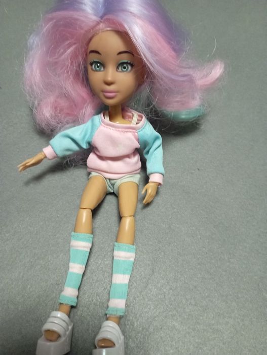 Лялька Барбі для дівчинки