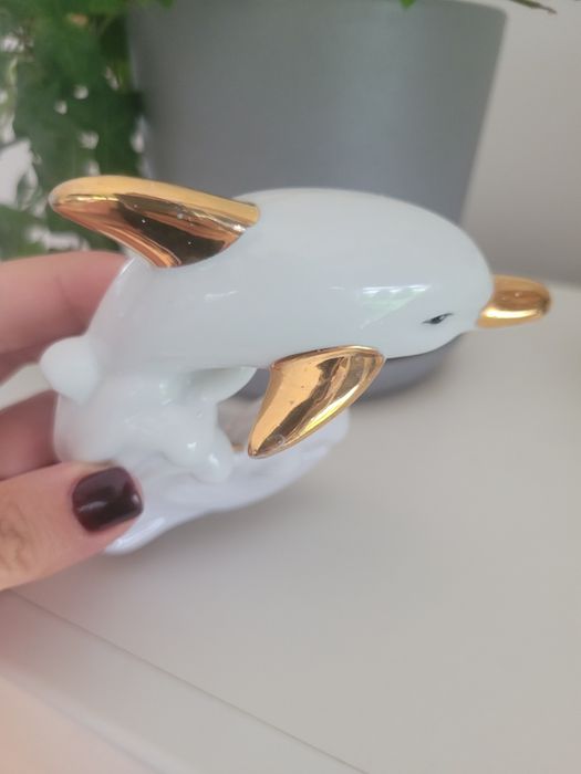 Dekoracja delfinek ze złotymi elementami EM Exclusive Collection