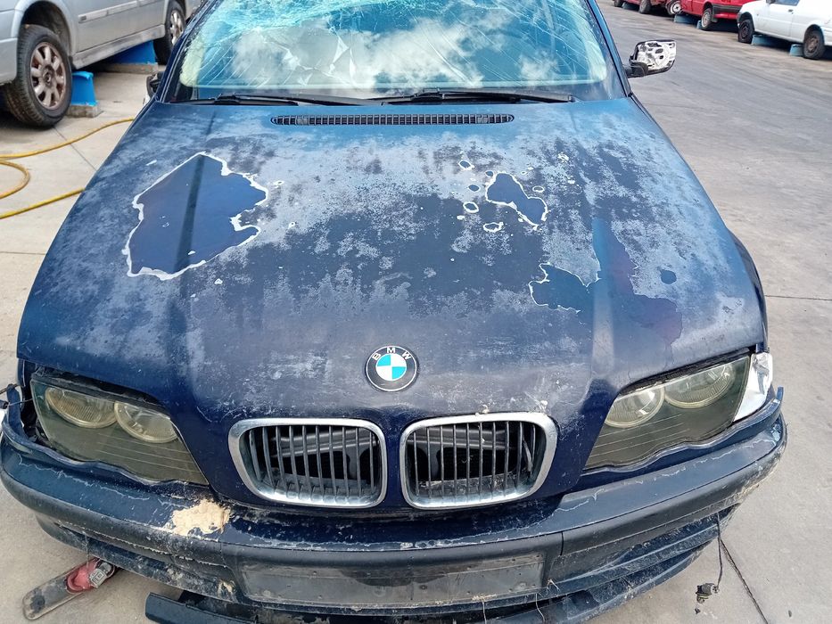 Capot BMW 3 (E46)