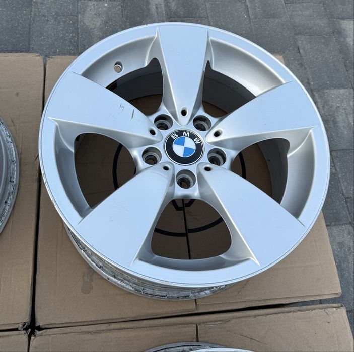 Oryginalne felgi Bmw 17 E60 E61 5x120 et20 7.5J