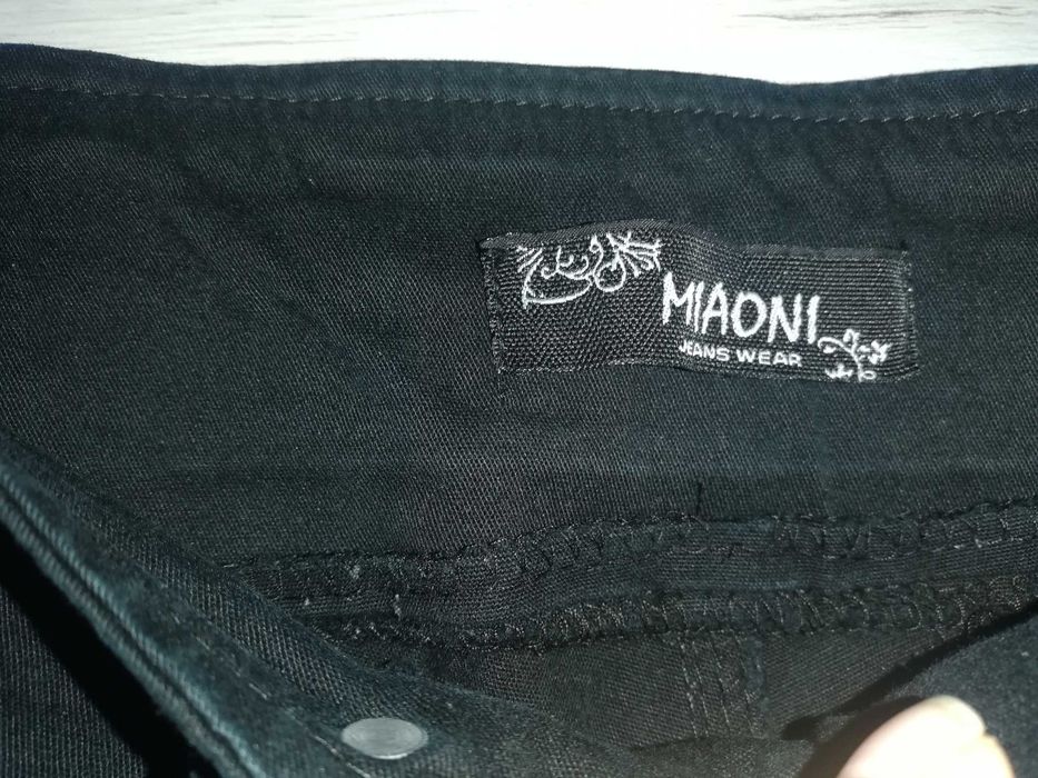 Spodnie jeans czarne