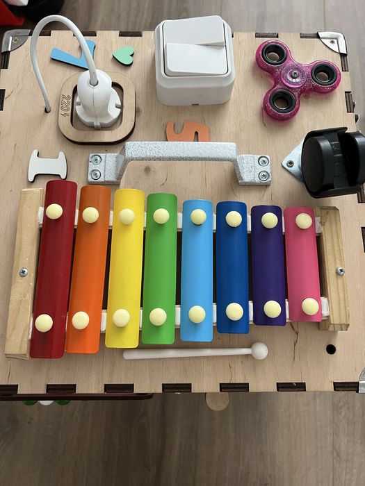 Продам бізікуб фірми SMART TEMPLE