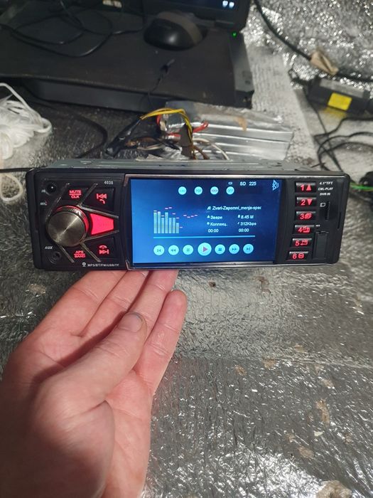 Автомагнитола с двд