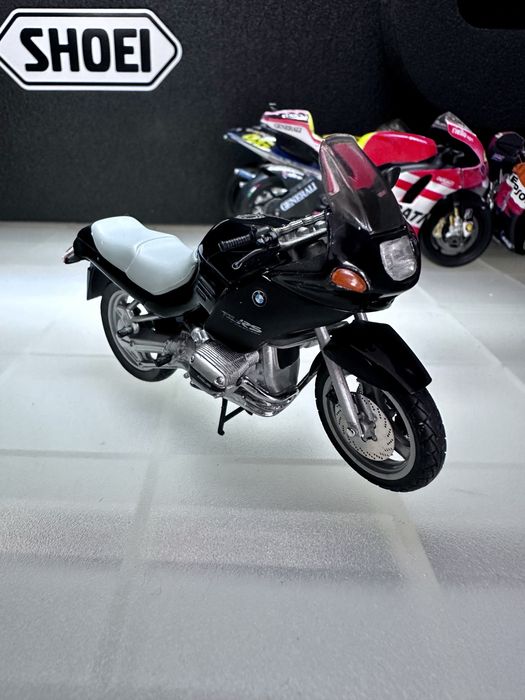 Miniatura BMW R 1100 RS Escala 1/24 Minichamps