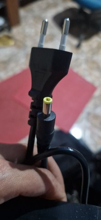 Carregador bike eléctrica e trotinete 54.6v  plug femea