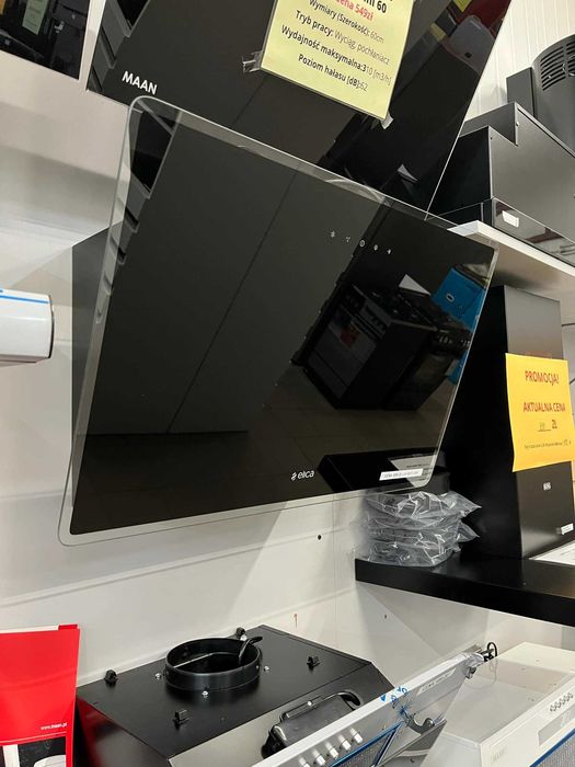 OKAP Elica Szerokość 60 cm KOMINOWY CZARNY Szklany