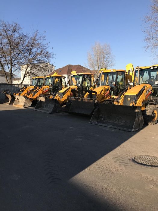 Послуги екскаватора оренда трактора Вишгород. Прибирання снігу