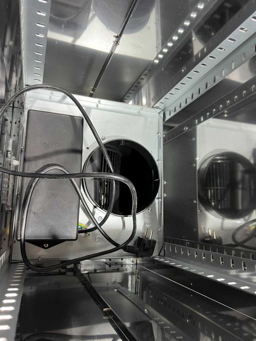 Вытяжка островная подвесная Klarstein Structura Нержавейка