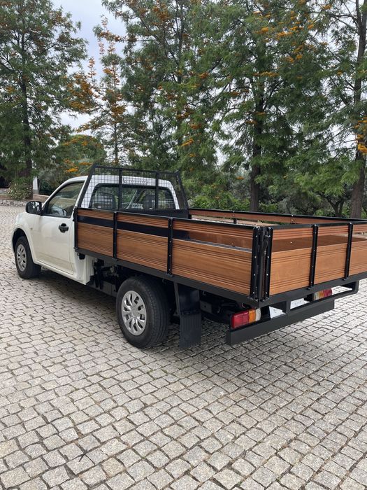 Isuzo Dmax 2.5 turbo  136cv