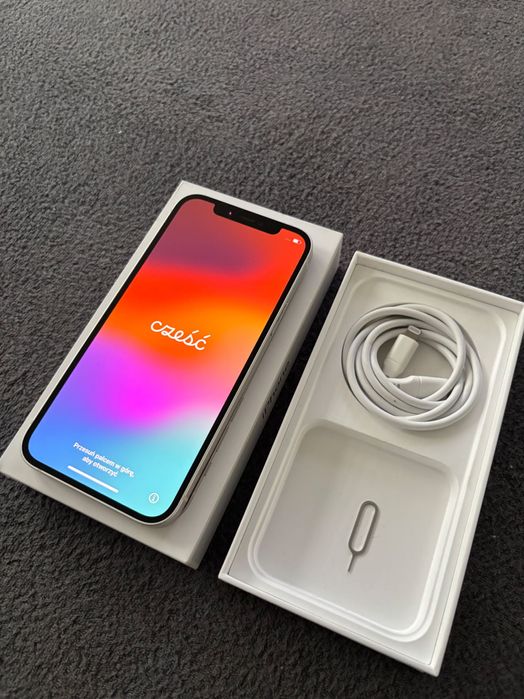 iPhone 12 w bardzo dobrym stanie