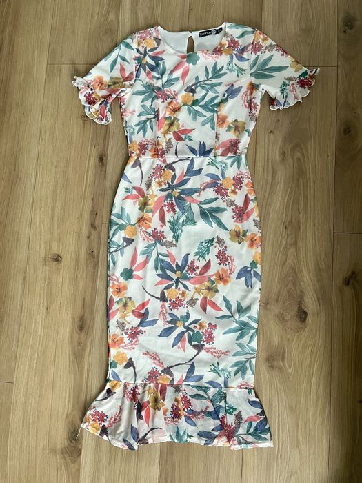 Красива силуетна сукня