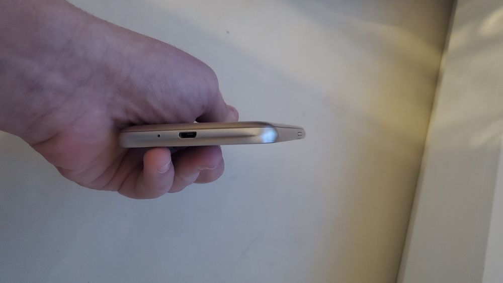Samsung J1 2016 8gb