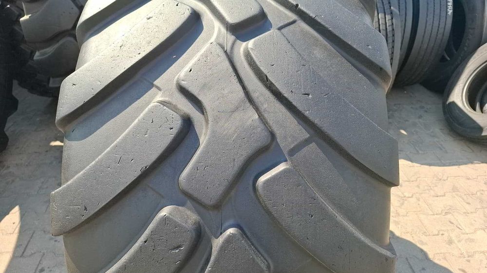 2x Opona używana rolnicza 600/55R26.5 ALLIANCE FLOTATION 1000zł(szt.) W3819
