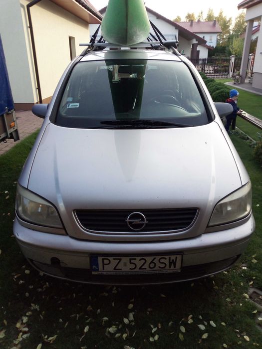 Opel Zafira 2004 2.2 DTI