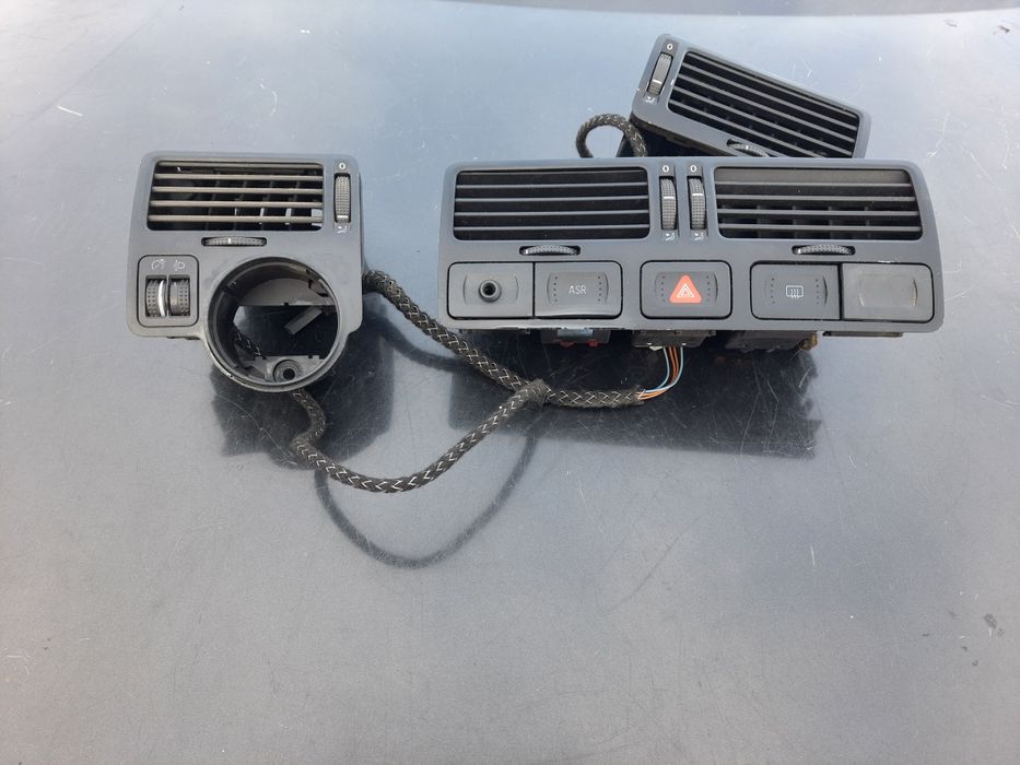 Дефлектори салону Volkswagen Golf 4,Bora оригінал