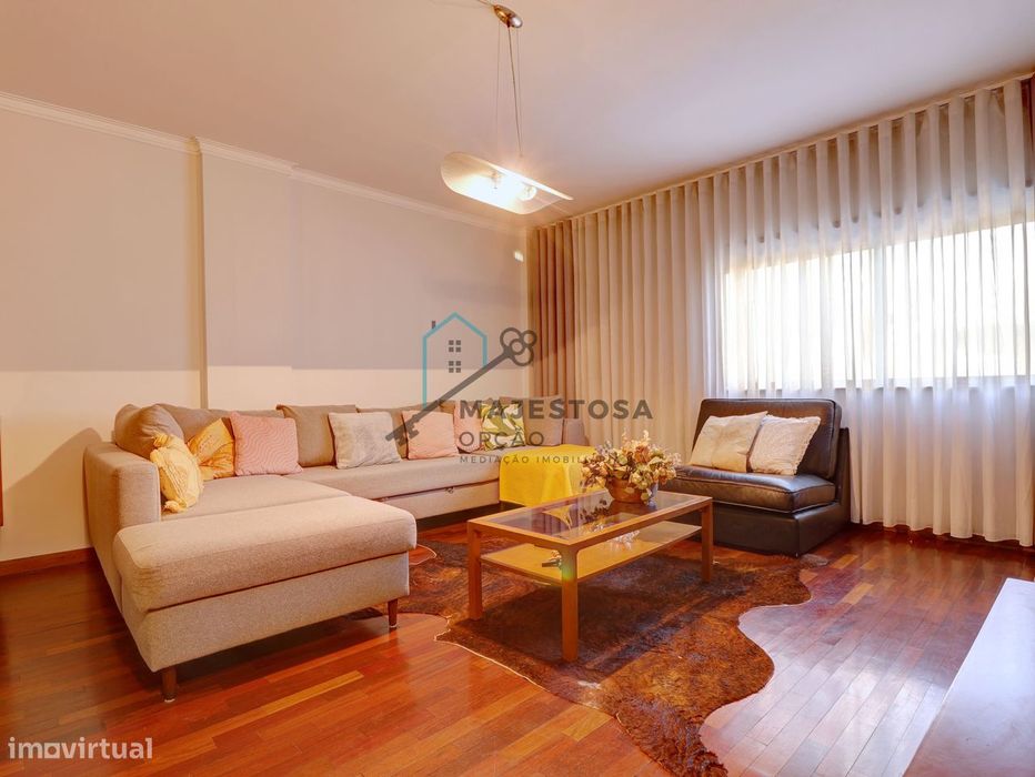 Apartamento T3 com Excelente Localização — São Vicente, Braga