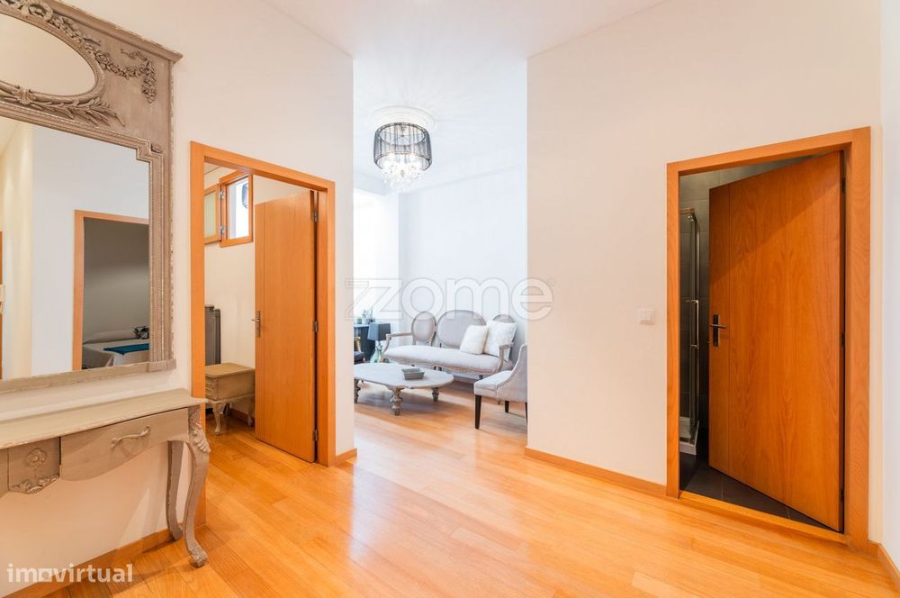 Apartamento T2+ 1 Duplex com Logradouro, Braga