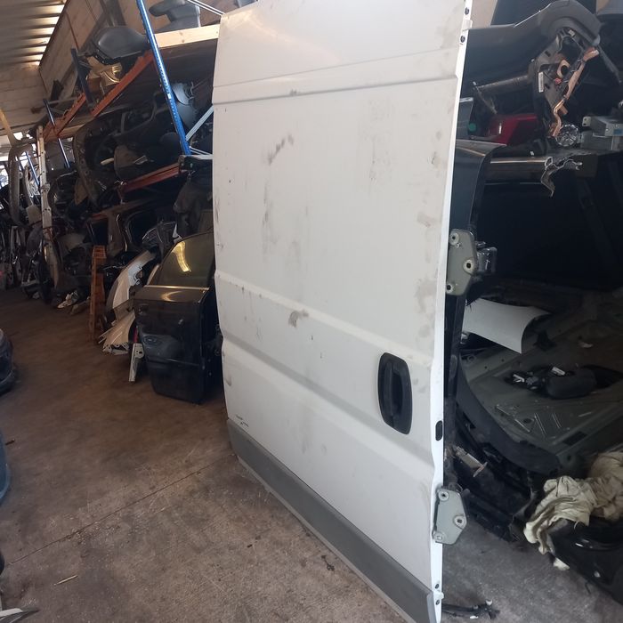 Porta lateral fiat ducato peugeot boxer