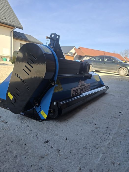 Nowa solidna kosiarka bijakowa AM 155 cm do trawy Agrostar