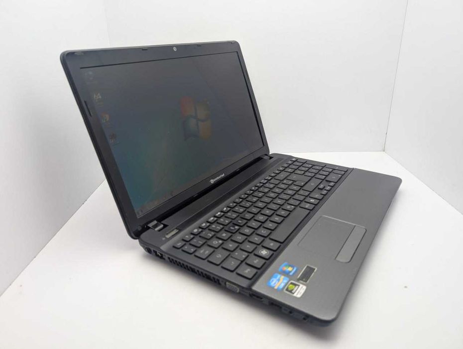 Packard Bell Intel i5-2430M Ram:6gb HDD:500Gb nVIDiA 540M 1gb 15.6''