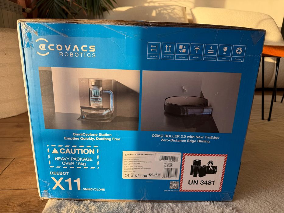 Robot sprzątający z mopem DEEBOT X11 OmniCyclone Mopujący Czarny