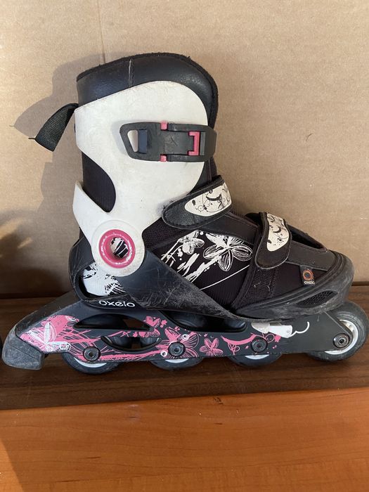 Patins em linha e proteccao capacete