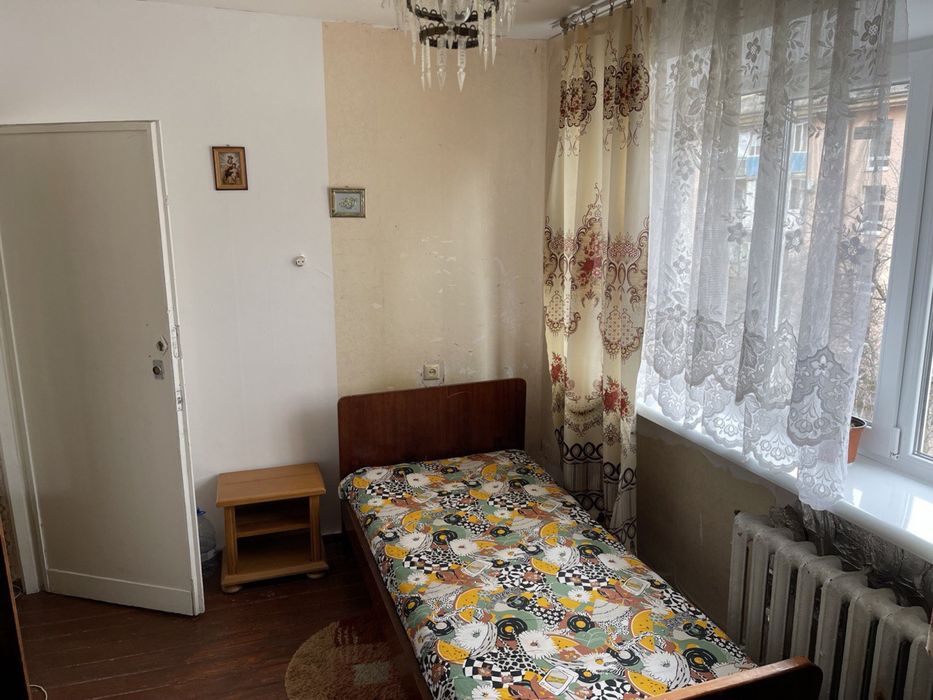 Підселення в окрему кімнату до дівчат у 3-ну квартиру за суперціною