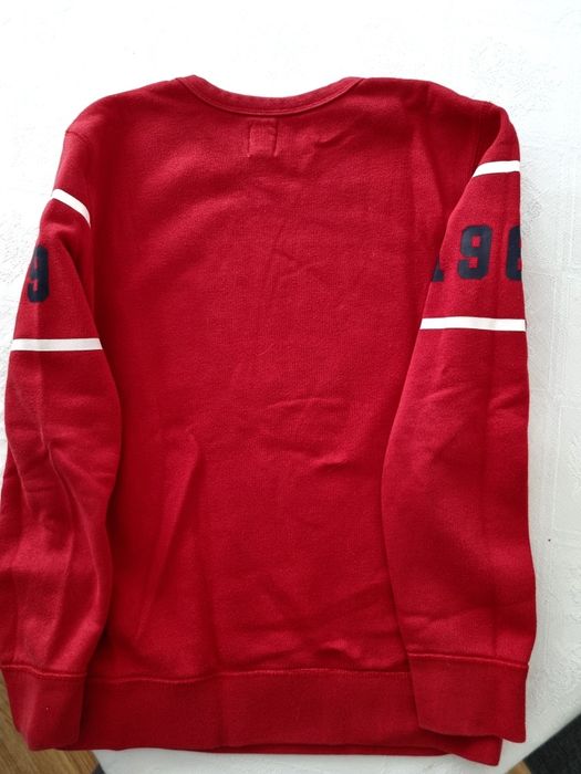 Camisola GAP menino- 10/ 11 anos tamanho  L (140 cm)