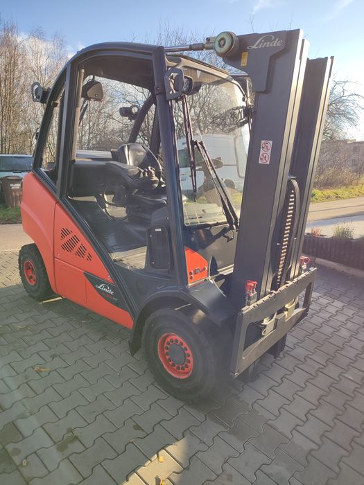 Sprzedaż wózków widłowych