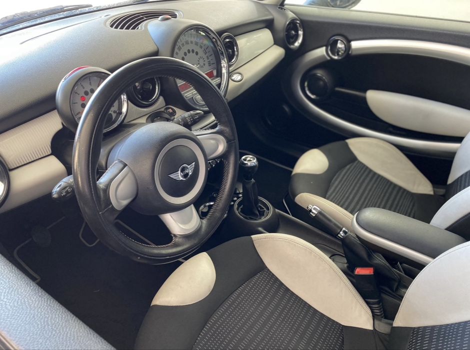 Mini Cooper D R56