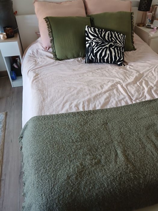 Cama de casal Ikea 1,40x2,00