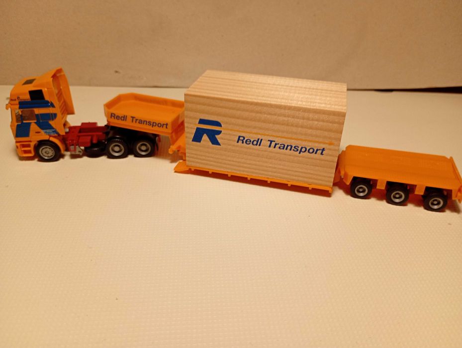 Herpa 1/87 Man F2000