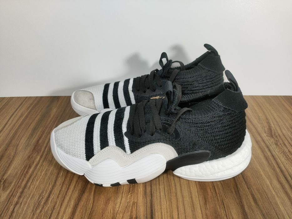 Buty Adidas Trae Young 2.0 Boost Basketball skórzane r. 39 1/3 25cm